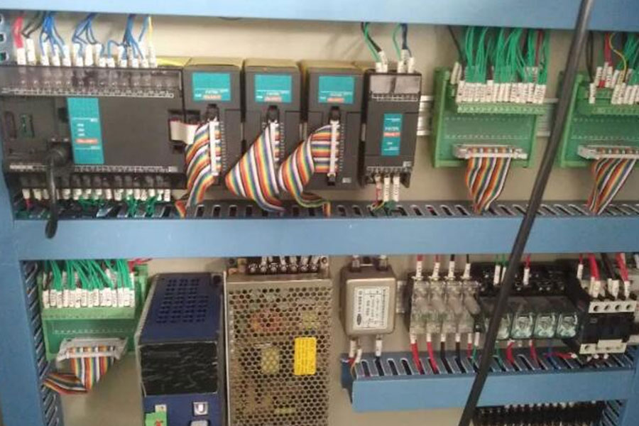 The Essential Difference Between PLC And SCM Control System
