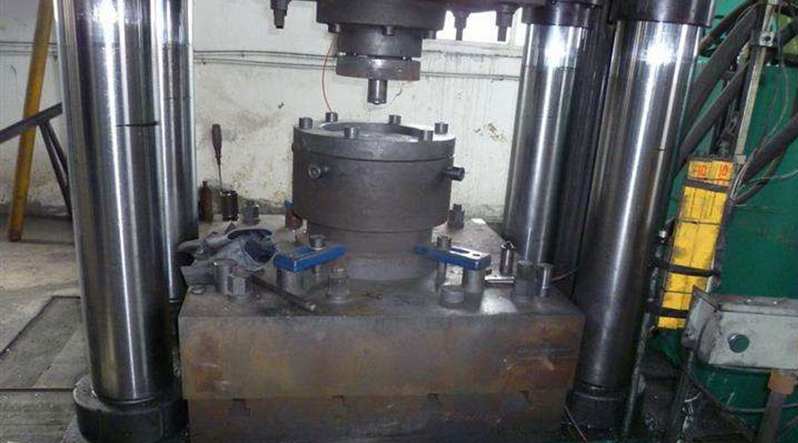 Machining Characteristics And Material Selection Method Of Cold Deformed Mold Steel